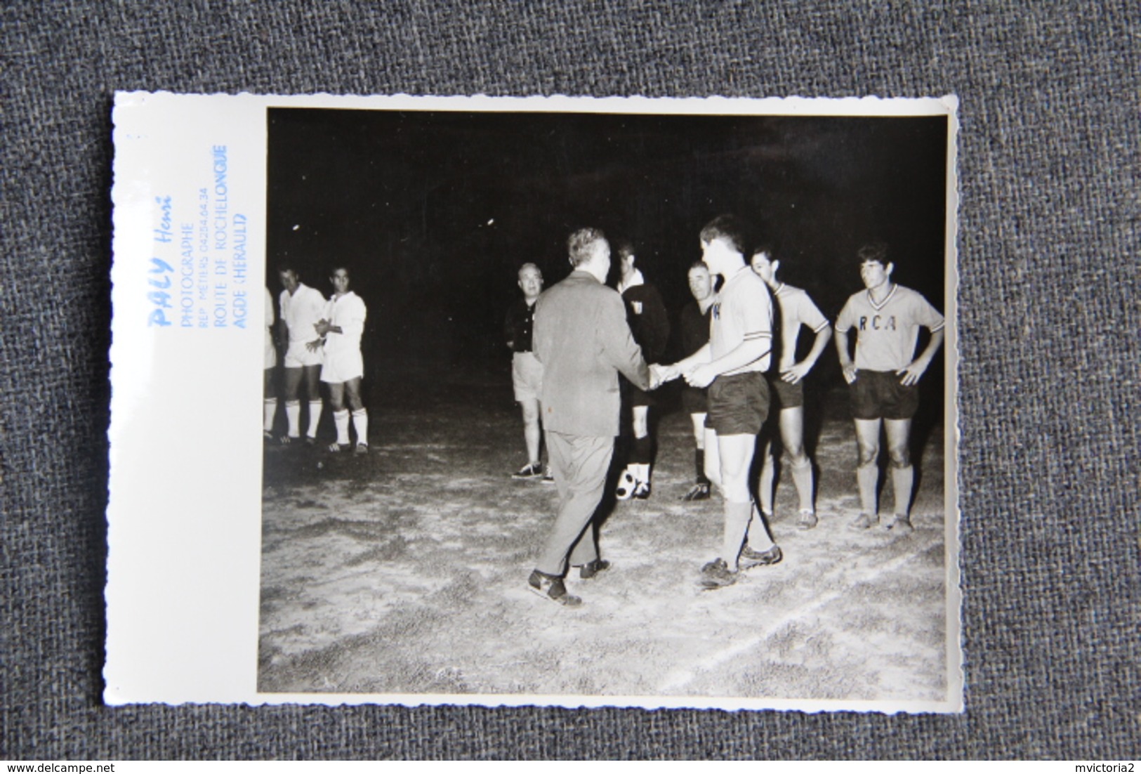 FOOTBALL à AGDE, Année 60 : 4 Photographies. - Sports