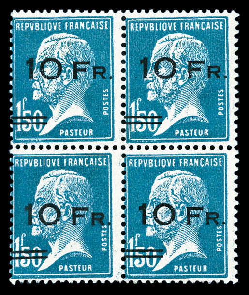 * N°4b, Pasteur, 10F Sur 1F50 Bleu, 2 Paires Surcharges Espacées Tenant à Normales En Bloc De Quatre, Légères Imperfecti - 1927-1959 Neufs