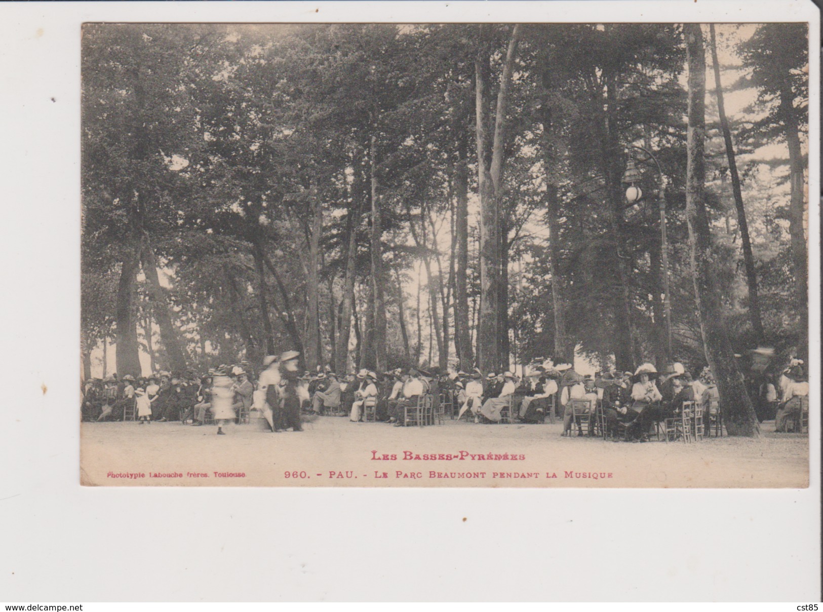 CPA - PAU - Le Parc Beaumont Pendant La Musique - Pau