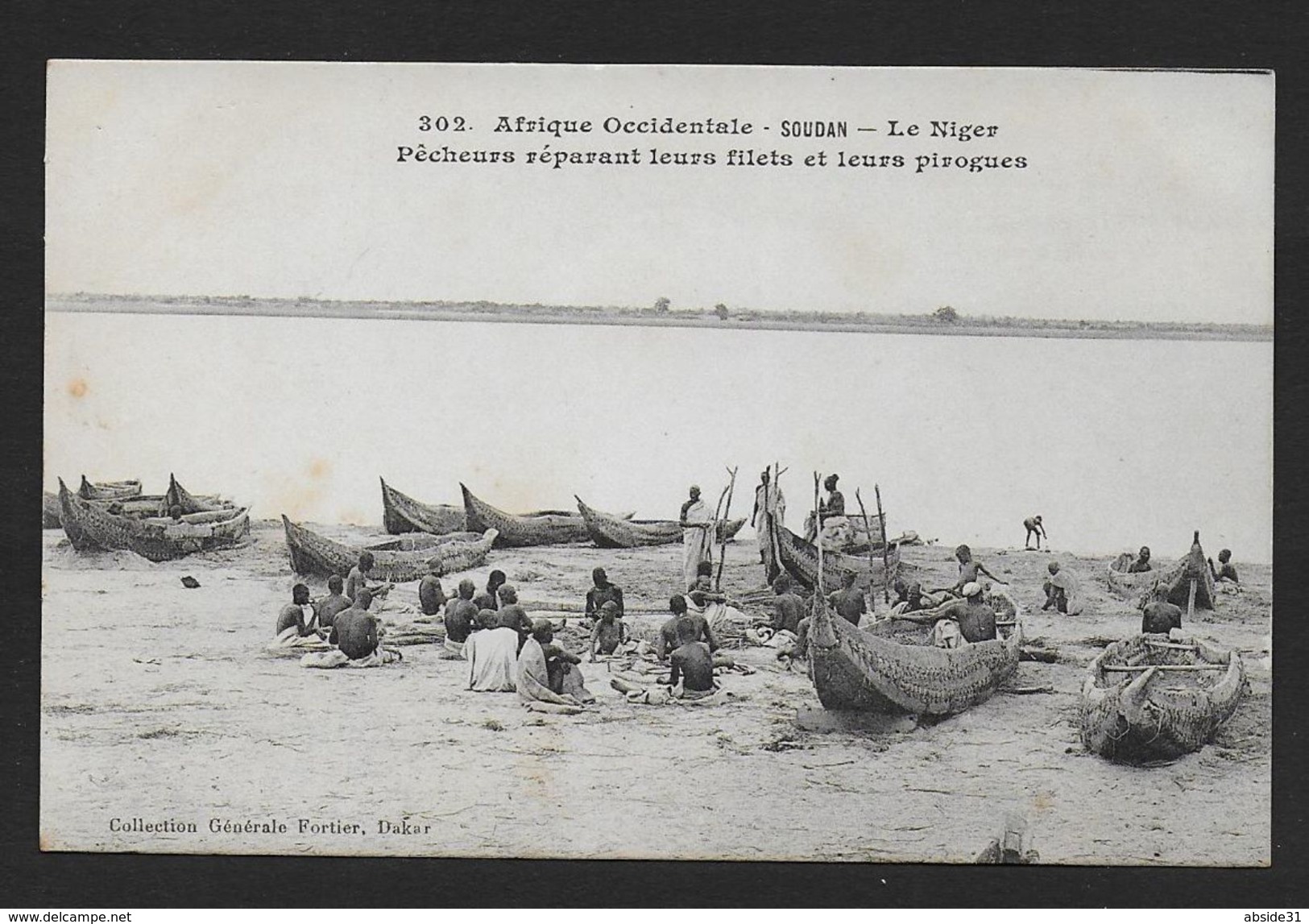 Soudan - Le Niger - Pêcheurs Réparant Leurs Filets Et Leurs Pirogues - Soudan