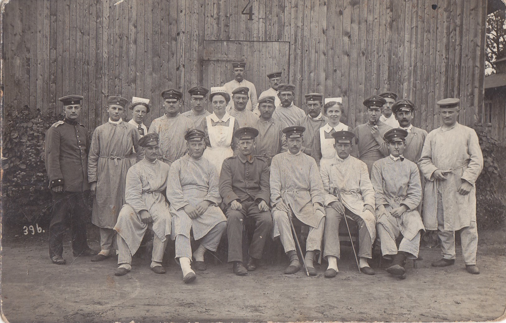 Foto  Oldenburg 1915 Holz-Baracken Lazarett Verwundete Sanitäterdeutsche Soldaten 1.Weltkrieg - Krieg, Militär