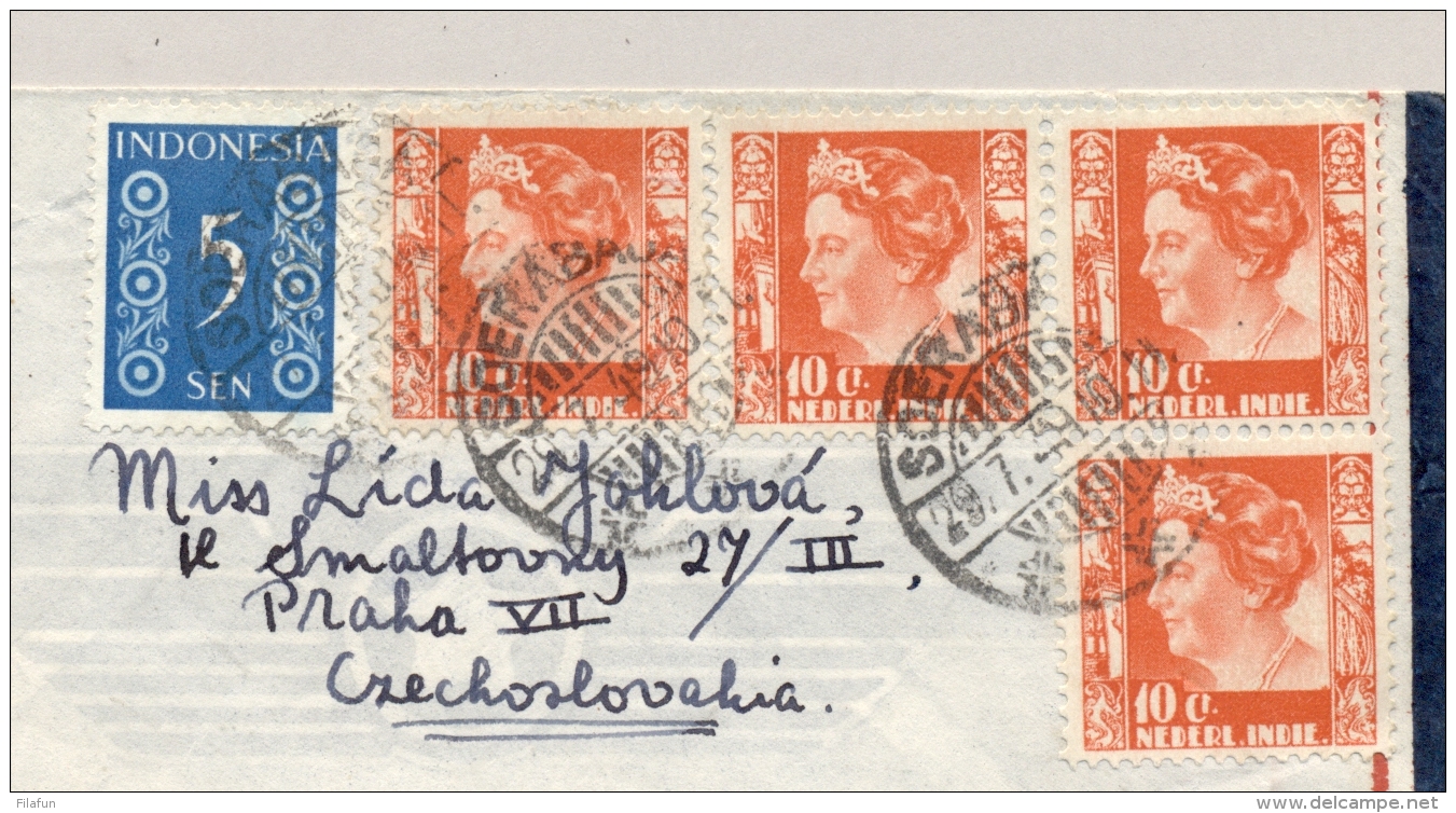 Nederlands Indië - 1949 - Mengfrankering Wilhelmina En Cijfer / Indonesia Op Cover Naar Praha / Czechoslovakia - Nederlands-Indië