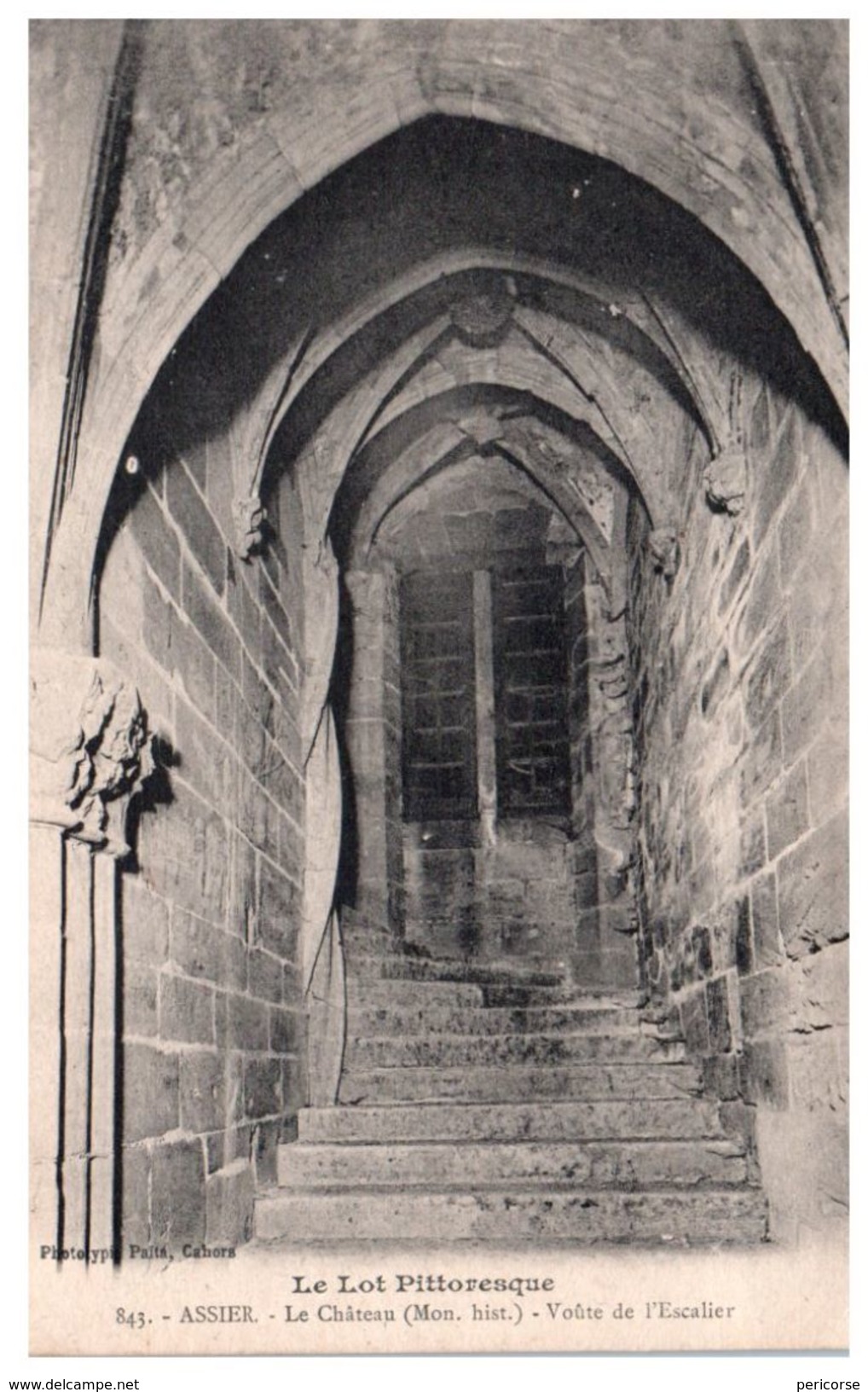 46  Assier  Le Chateau Voûte De L'escalier - Assier