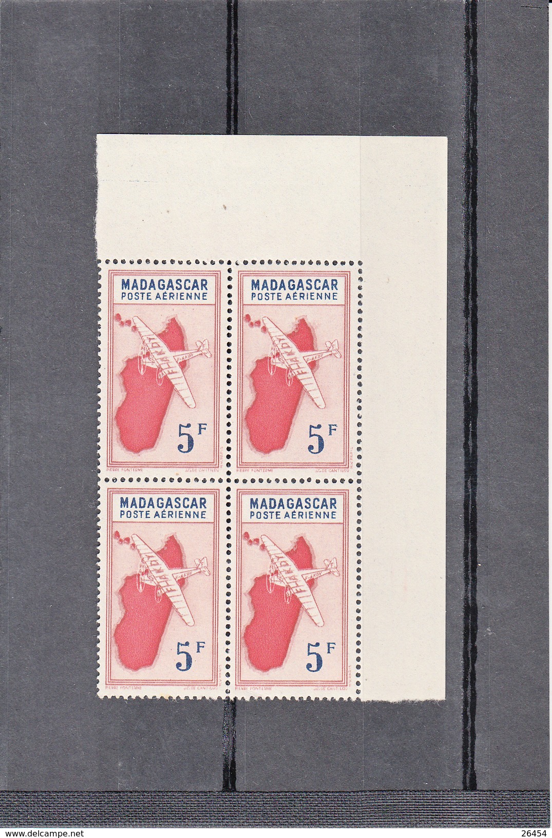 MADAGASCAR  " POSTE AERIENNE 5F Rouge-brun-bleu "  BLOC De 4    Neuf Sans Charniere   Periode 1942-1944  SANS R.F. - Airmail