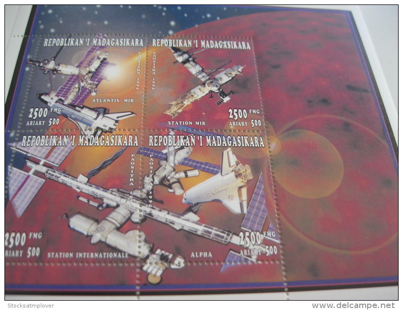 Madagascar-1996-Space Station-MI.1859-1862 - Madagascar (1960-...)