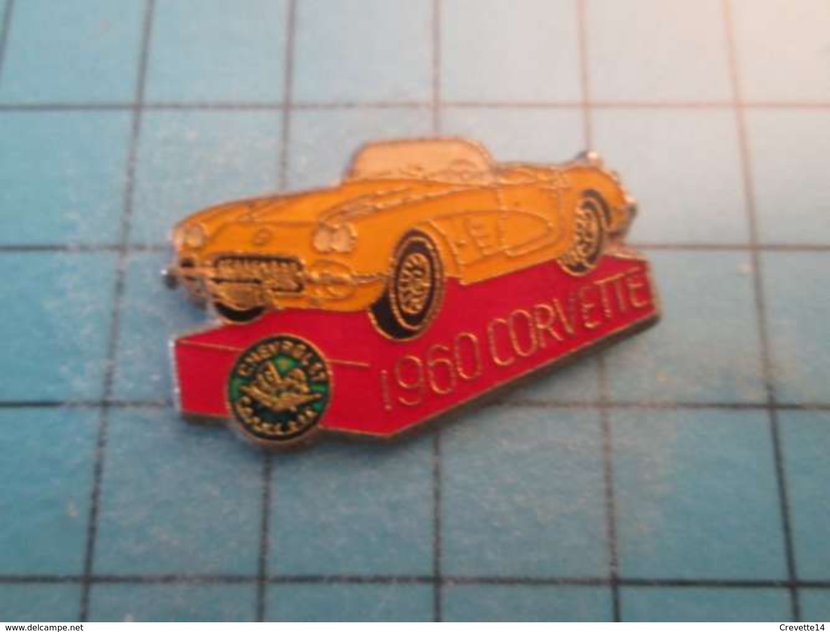 Pin910a Pin´s Pins : BEAU ET RARE : CHEVROLET CORVETTE DE 1960   , Marquage Au Dos : - --- - - Corvette