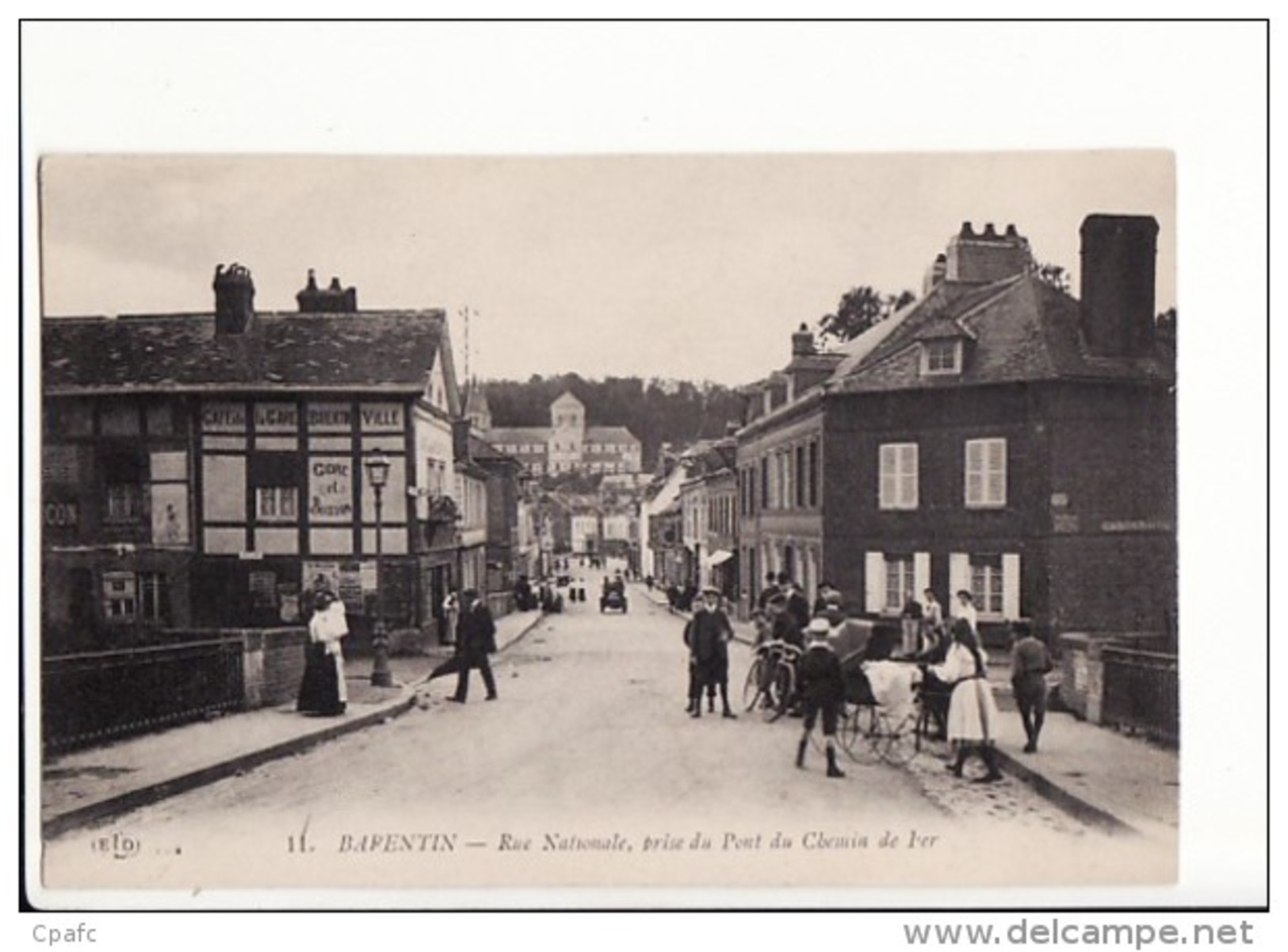 Barentin - Rue Nationale, Prise Du Pont Du Chemin De Fer / Editions ELD N°11 - Barentin