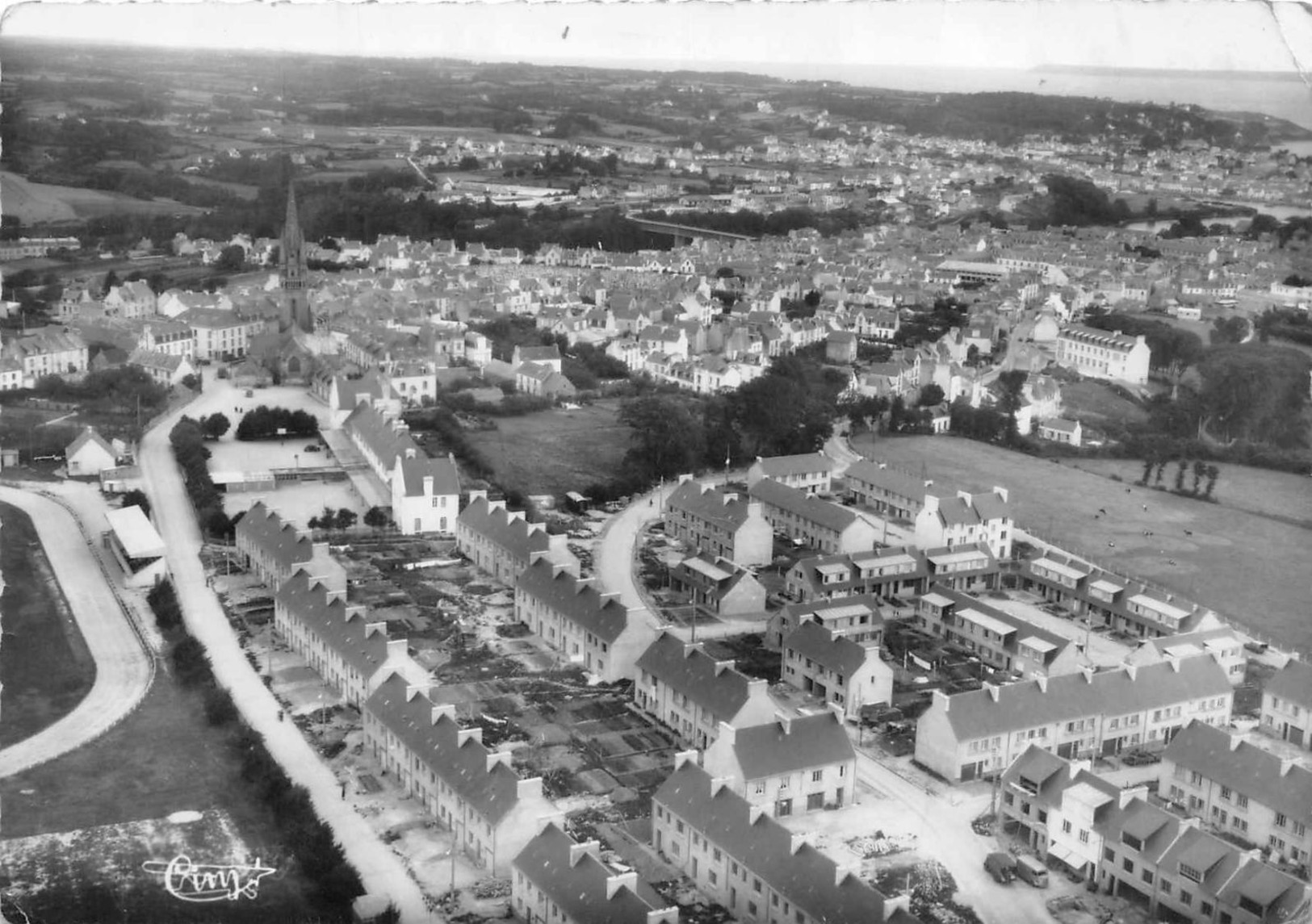 DOUARNENEZ  - Vue Générale Aérienne De PLOARE ( Cim243-70-a) - Douarnenez