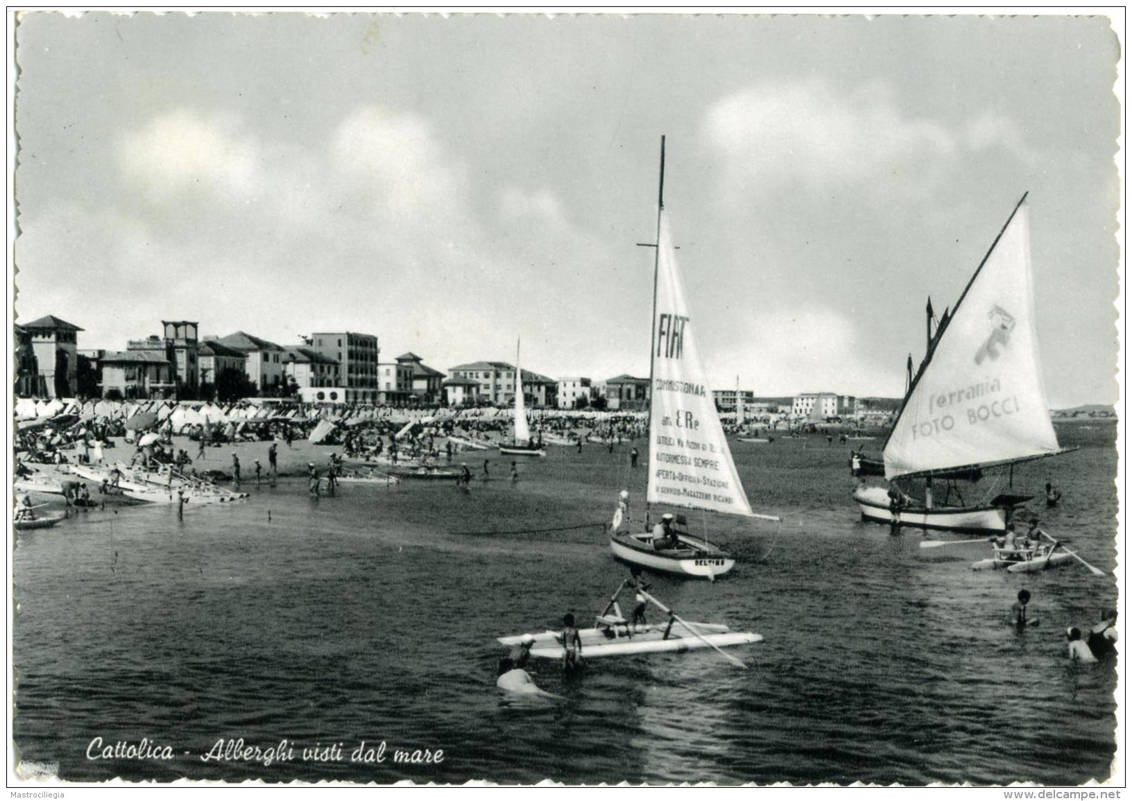 CATTOLICA  RIMINI  Alberghi Visti Dal Mare  Vele Pubblicitarie Concessionaria Fiat E.Re  Ferrania Foto Bocci - Rimini