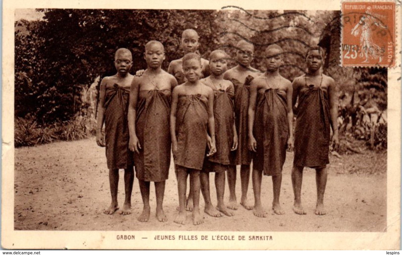 AFRIQUE -- GABON --  Jeunes Filles De L'Ecole De Samkita - Gabon