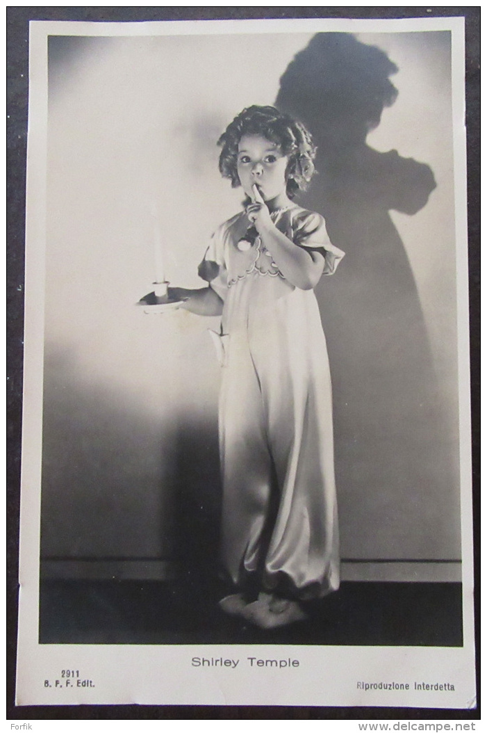 Shirley Temple - 10 Cartes Postales De L'actrice Enfant - Années 30 - Acteurs