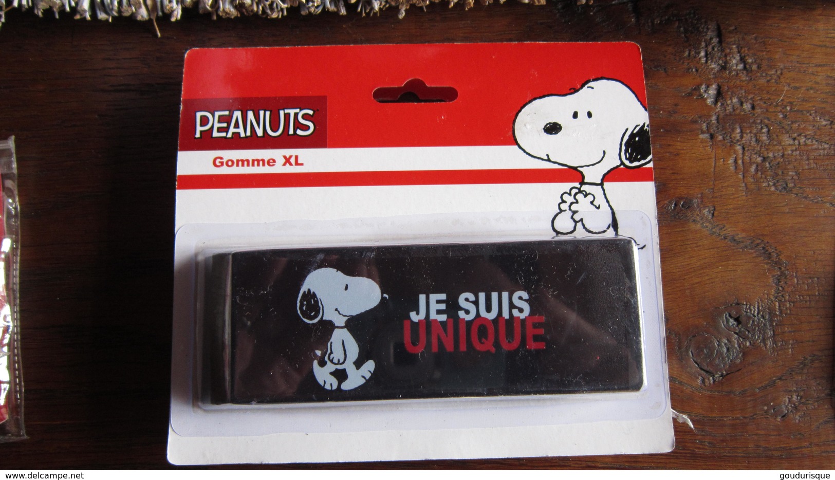 GOMME XL JE SUIS UNIQUE SNOOPY  PEANUTS - Peanuts