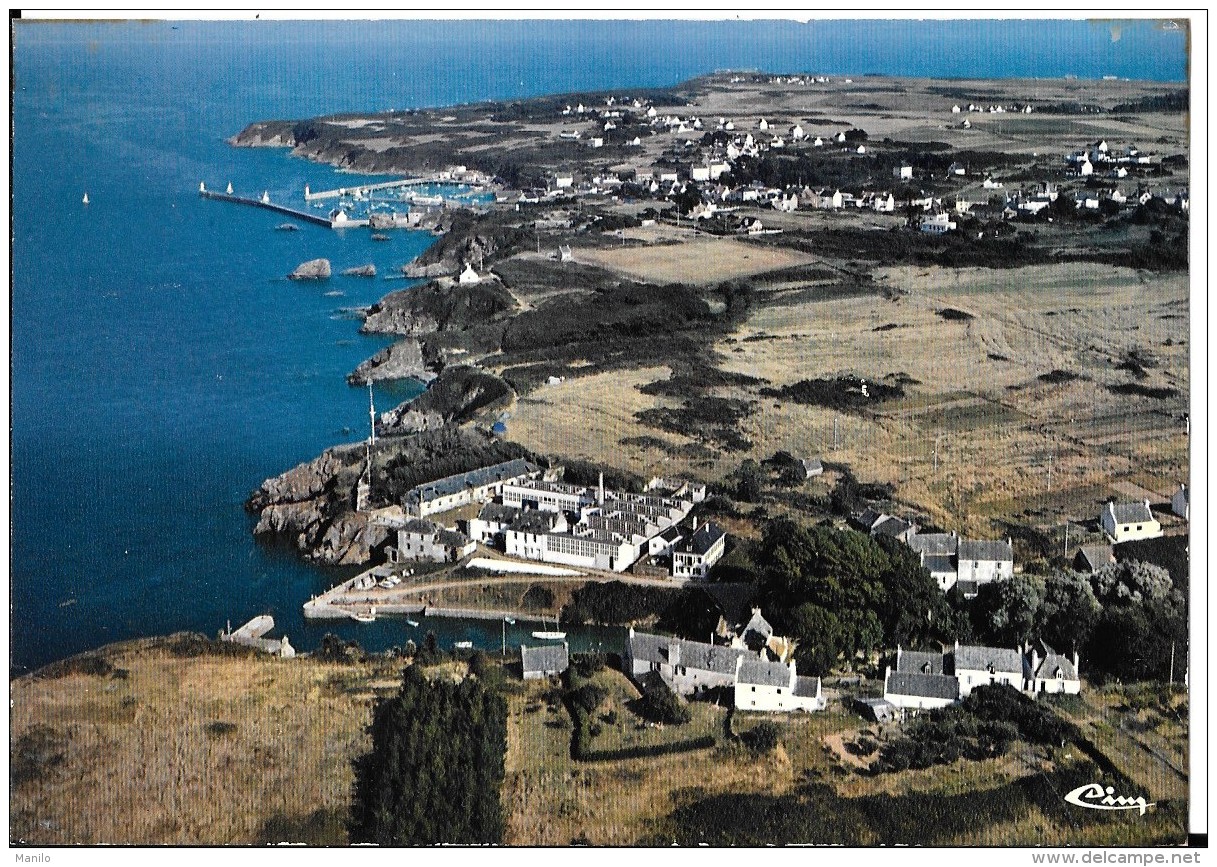 56 - ILE  De GROIX -  Vue Aérienne - La Côte Vue De Port-Tudy à Port-Lay  - CIM -COMBIER IMP à MACON  Ref 05128 - Groix