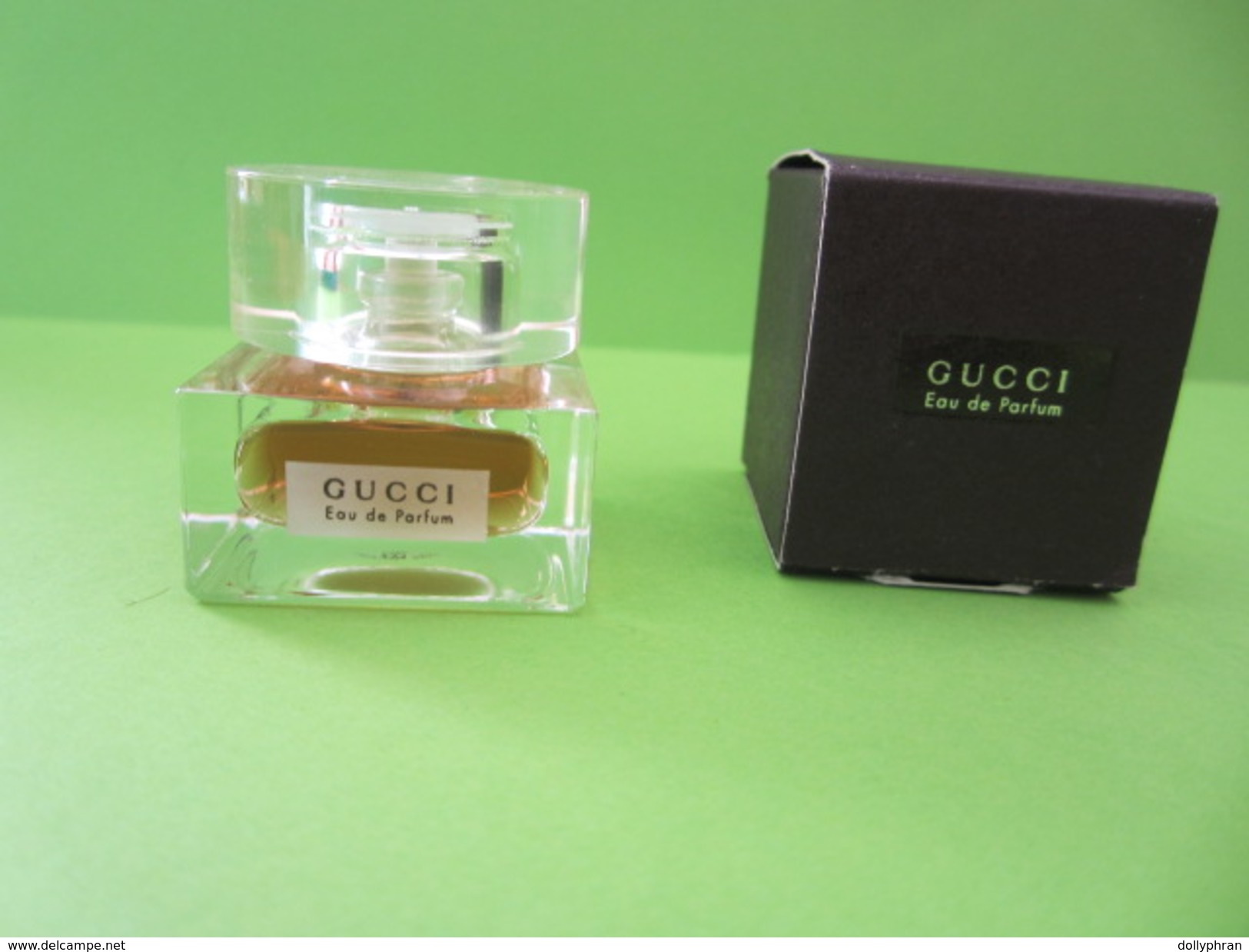 MINIATURE DE PARFUM  GUCCI  EAU DE PARFUM 5 ML   PLEIN + BOITE - Miniatures Femmes (avec Boite)