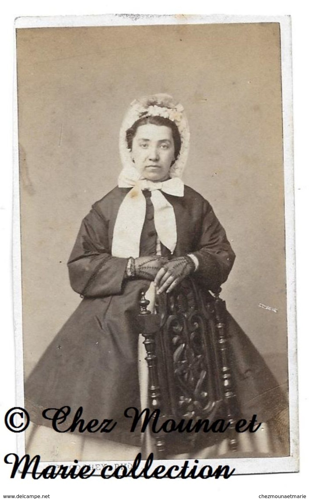 BEAUNE - FEMME COMBRE - COTE D OR - CDV PHOTO COCHEY - FAMILLE GENEALOGIE - Anciennes (Av. 1900)