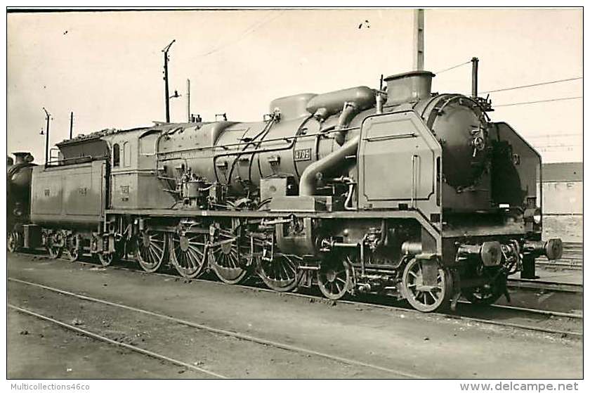 170917 - PHOTO VILAIN - 37 TOURS 4705 PO - Chemin De Fer Train Locomotive - Tours