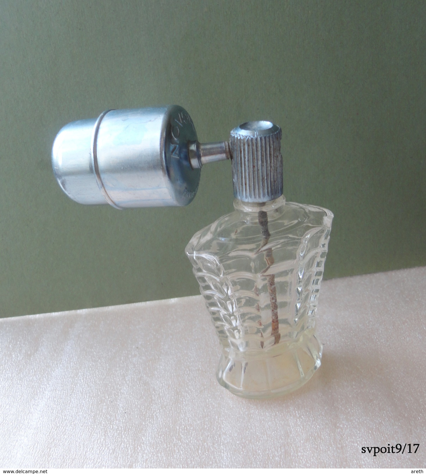 Ancien Vaporisateur Parfum Ou Brillantine ROJA  ( Sans étiquette) - Toebehoren