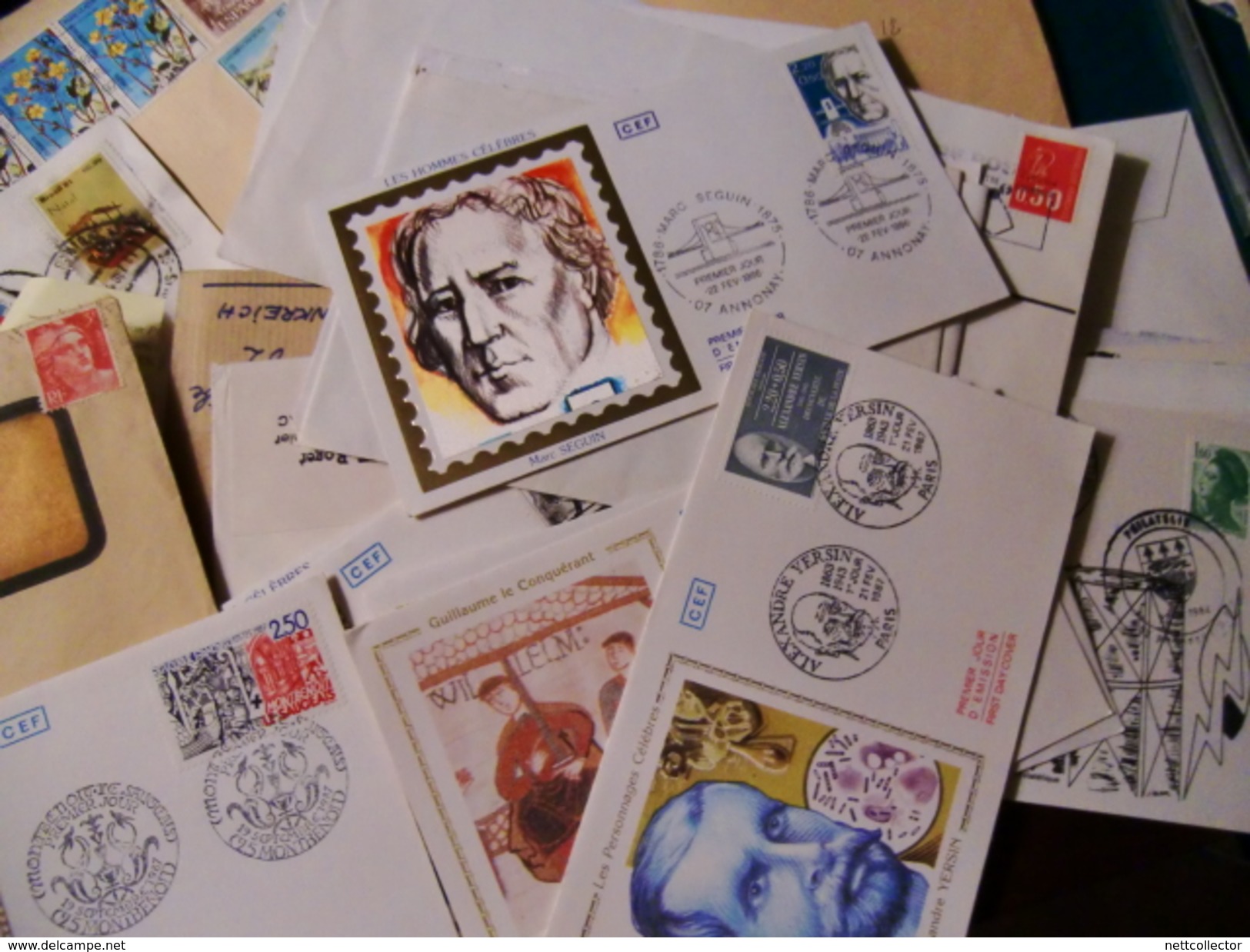 + 750 LETTRES FRANCE / EUROPE & MONDE / CPA / FDC ... DANS UN GROS CARTON - Autres & Non Classés