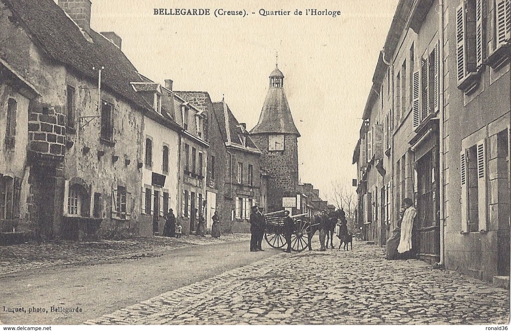 Cp 23 BELLEGARDE Quartier De L'horloge / Attelage Commerce ( Au Dos Adr GUET Gendarmerie BOUSSAC Signé Louise Delage ) - Bellegarde