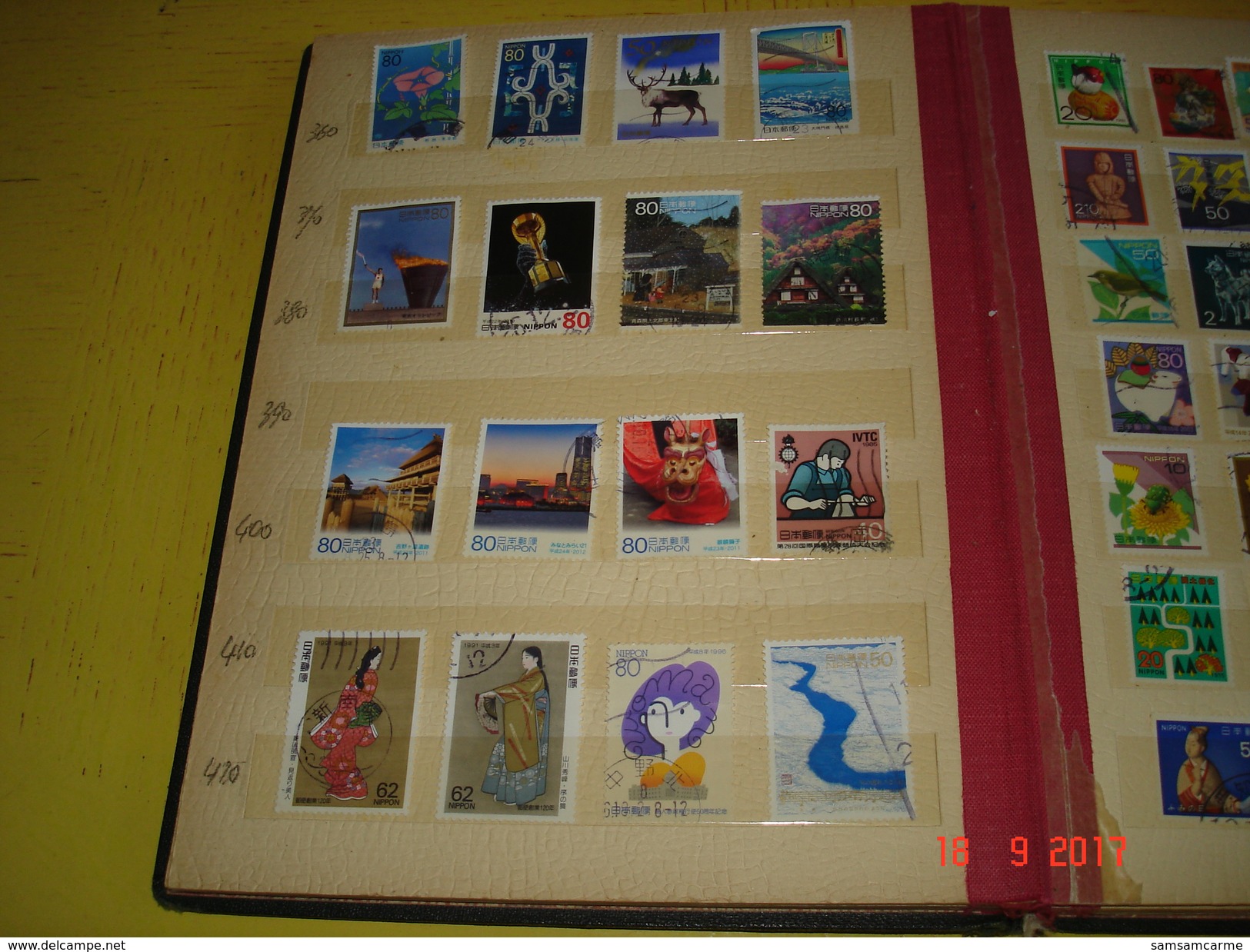 ALBUM CONTENANT JOLIE PETITE COLLECTION DE TIMBRES OBLITERES DU JAPON