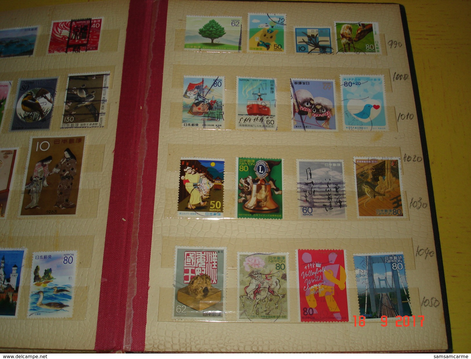 ALBUM CONTENANT JOLIE PETITE COLLECTION DE TIMBRES OBLITERES DU JAPON