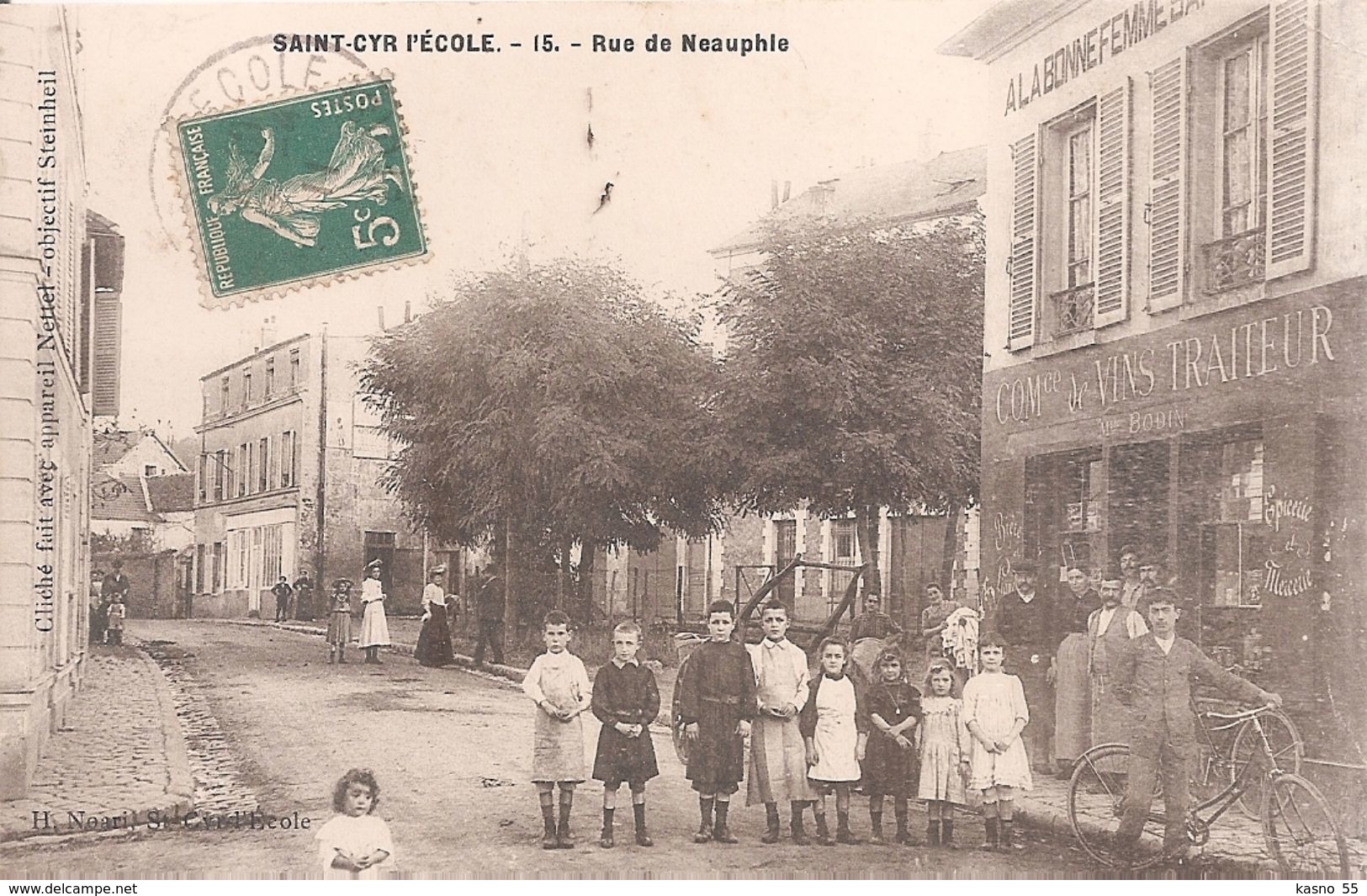 Saint - Cyr - L' Ecole . Rue De Neuphie . - St. Cyr L'Ecole