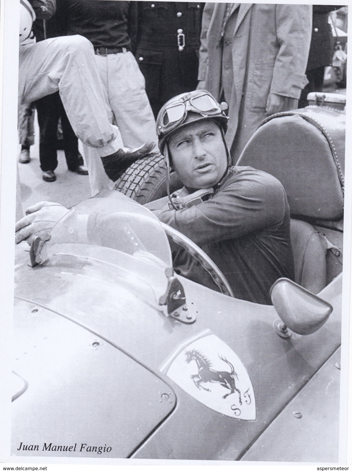 JUAN MANUEL FANGIO - 25.3X18.5CM - REPRODUCCION/REPRODUCTION/RIPRODUZIONE - ARGENTINA/L'ARGENTINE - BLEUP - Other & Unclassified