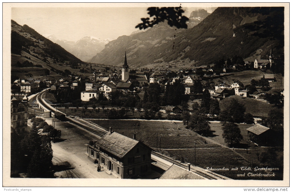 Schwanden Mit Bahnhof,  Ca. 40er Jahre - Schwanden Bei Brienz