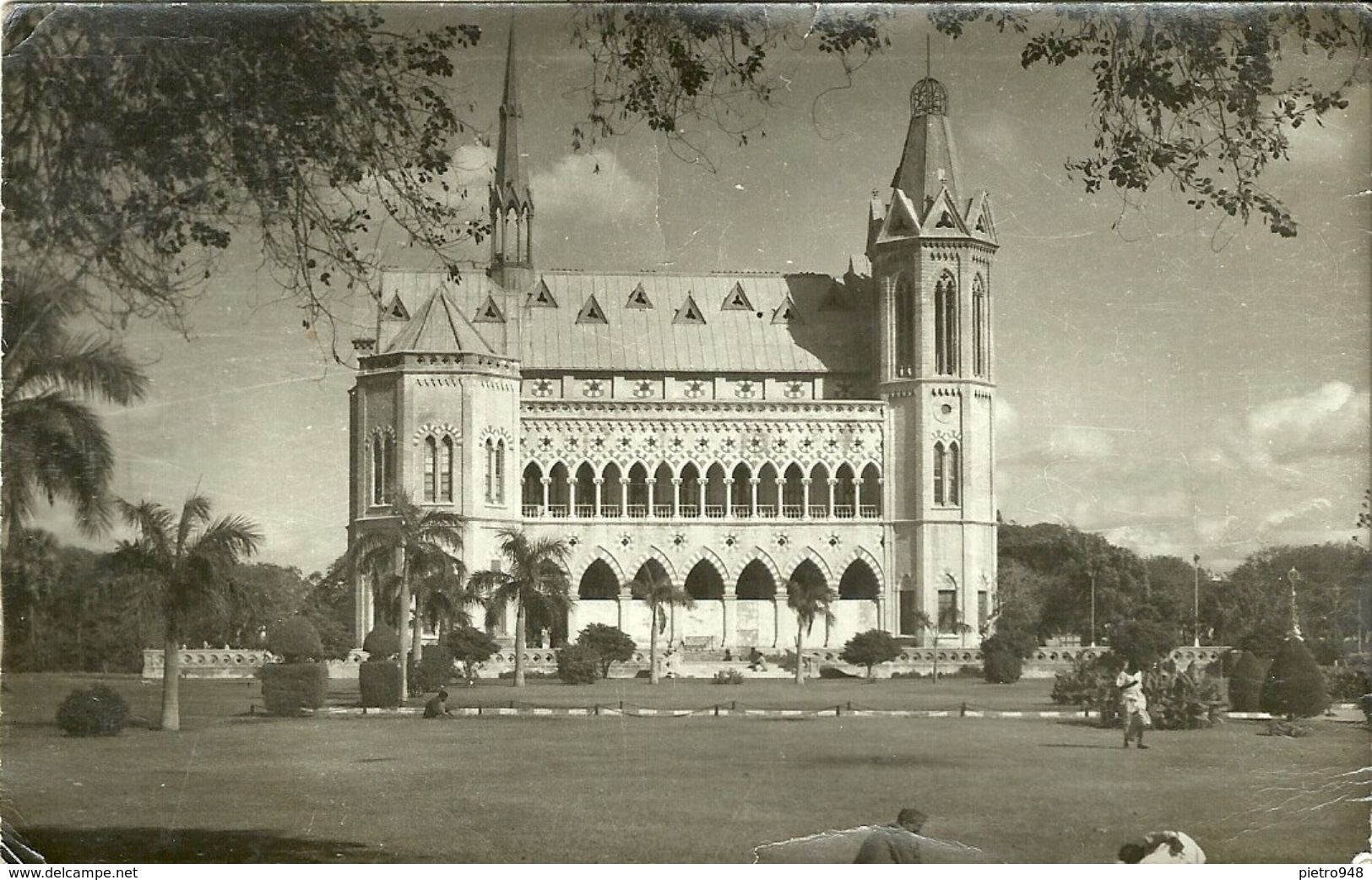 Karachi (Pakistan) Frere Hall & Museum - Pakistan