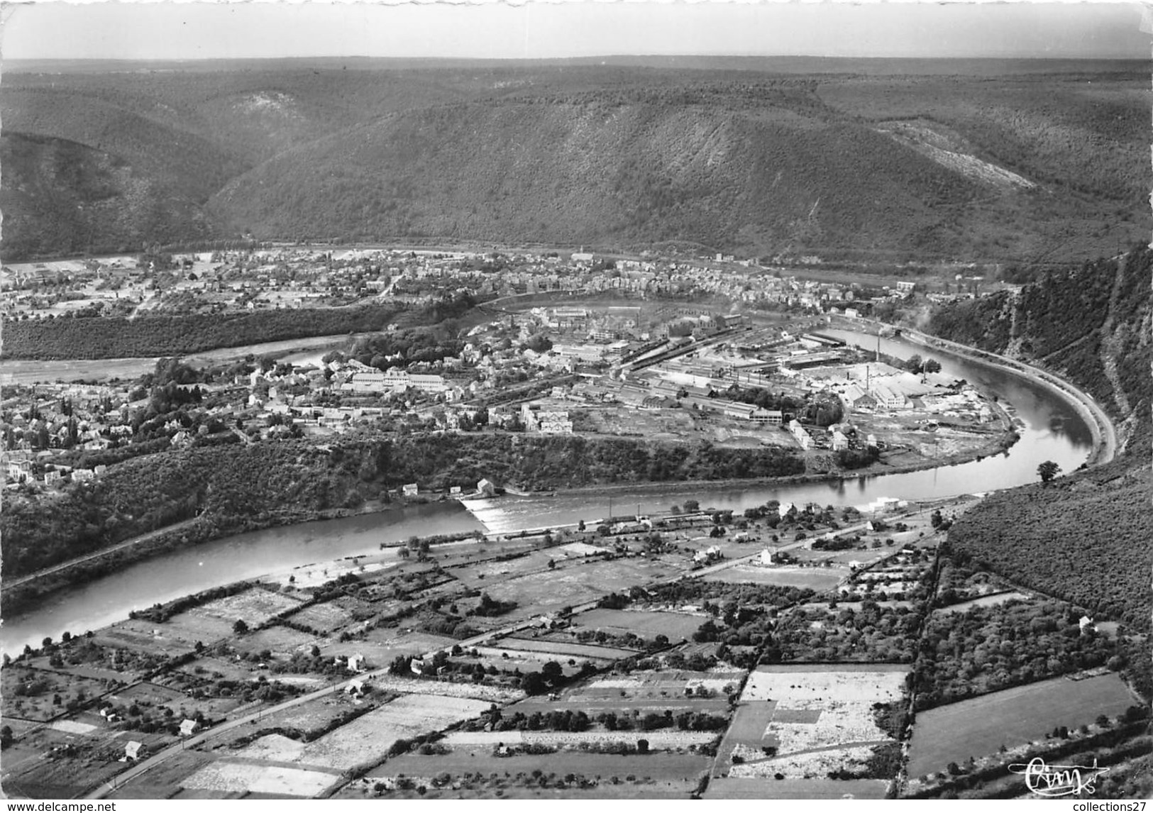 08-REVIN- VUE AERIENNE - Revin