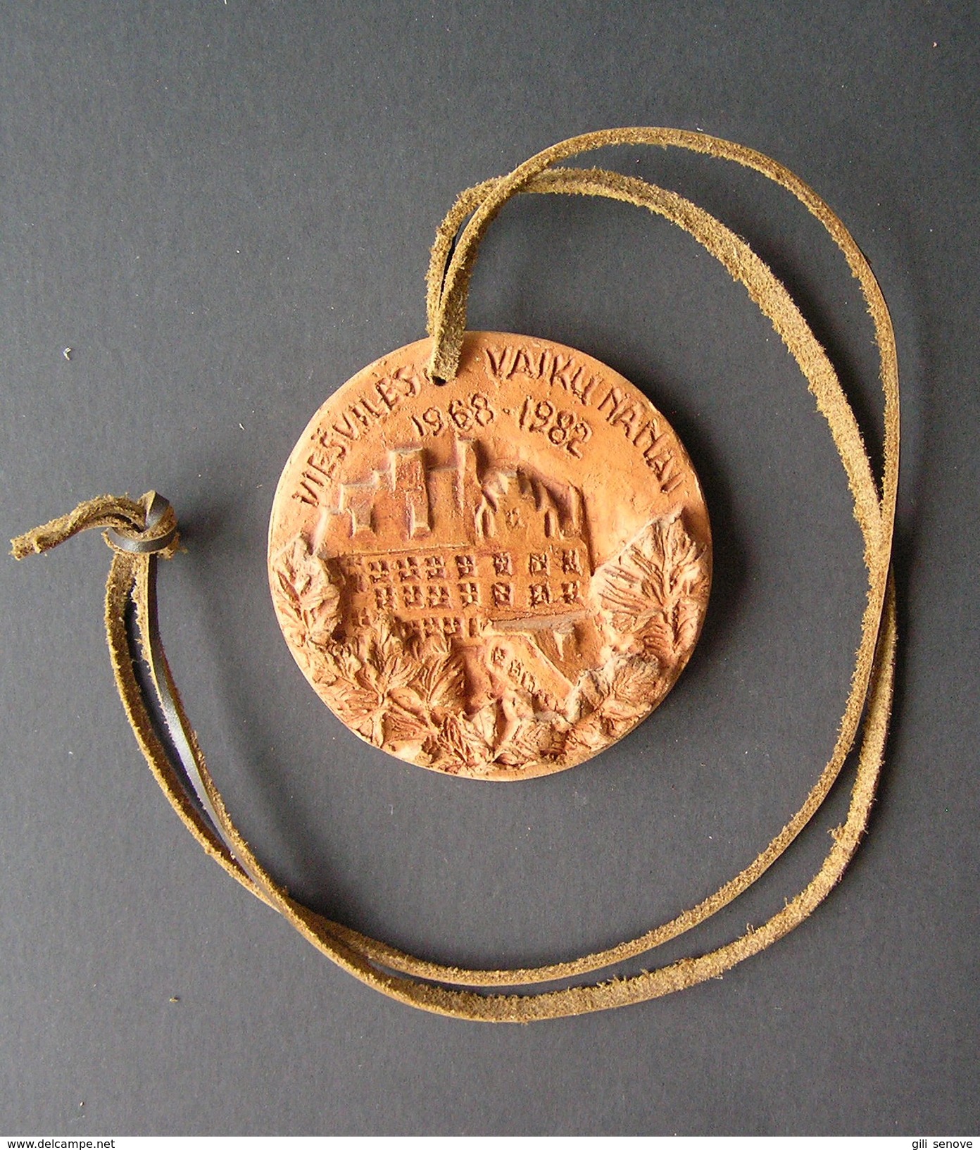 1982 Lithuania Viesvile Ceramic Medal - Otros & Sin Clasificación