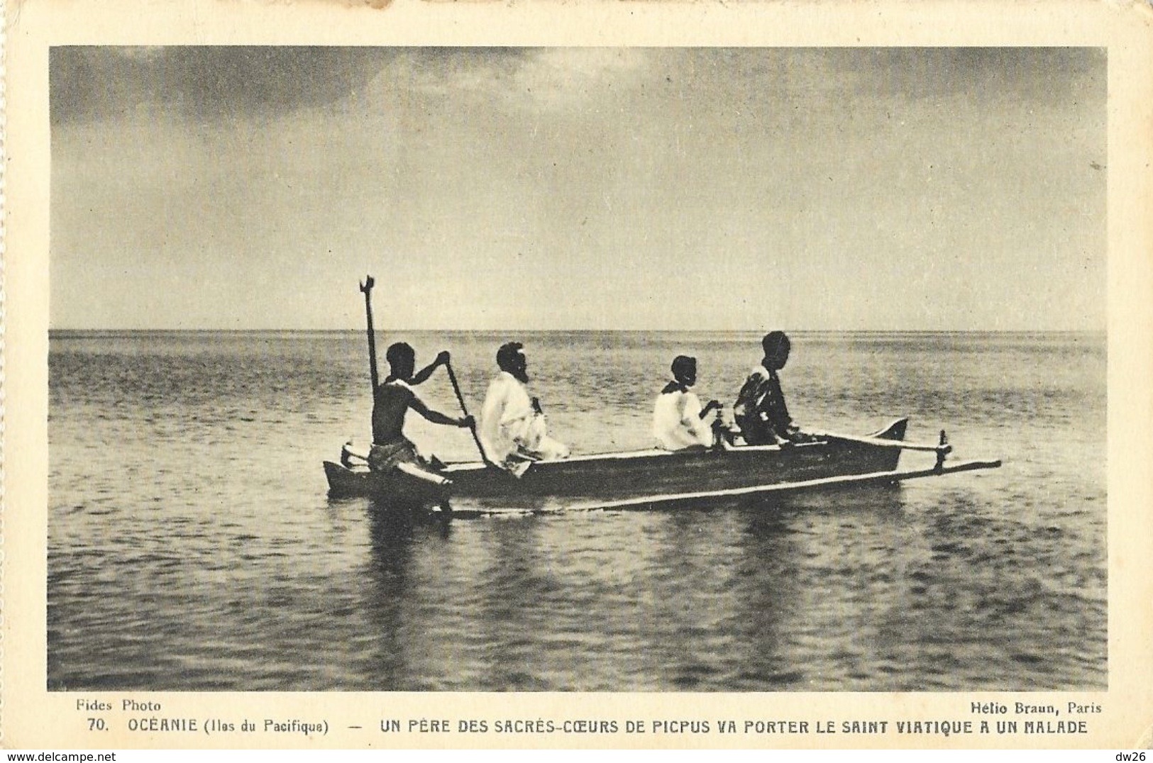 Missions Océanie: Iles Du Pacific, Un Père Des Sacrés-coeurs De Picpus En Pirogue - Carte Non Circulée - Missions