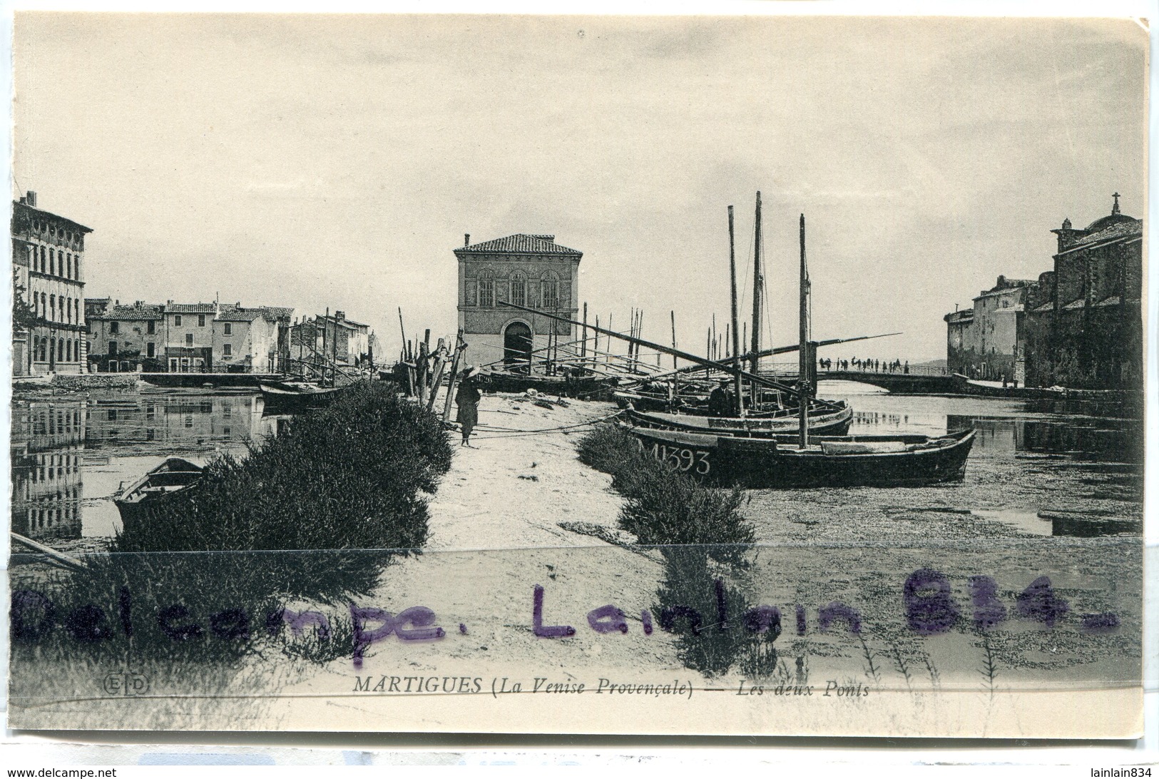 - MARTIGUES - ( B. Du R. ), Venise Provençale, Les Deux Ponts, Barques, Peu Courante, Non écrite, TBE, Scans. - Martigues