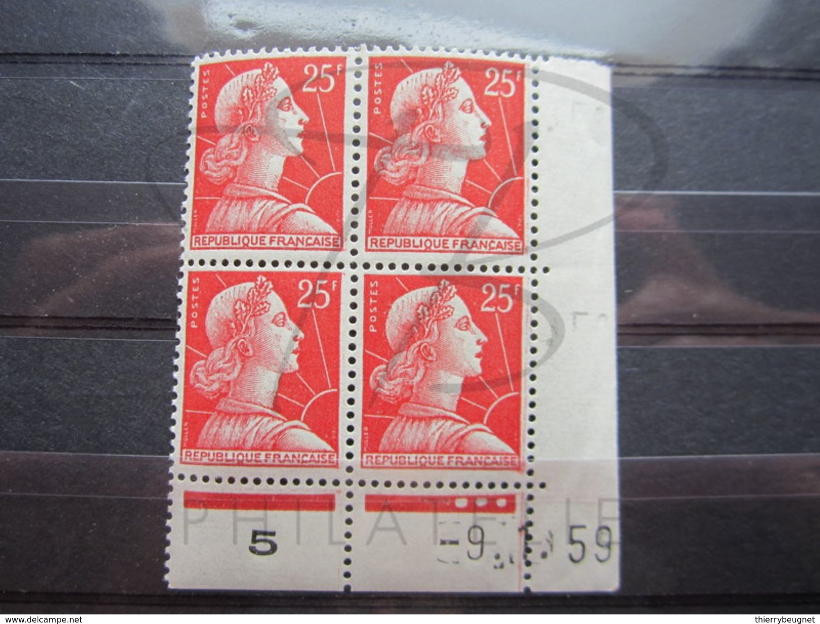 VEND BEAUX TIMBRES EN BLOC DE 4 COIN DATE N° 1011C , XX !!! - 1950-1959