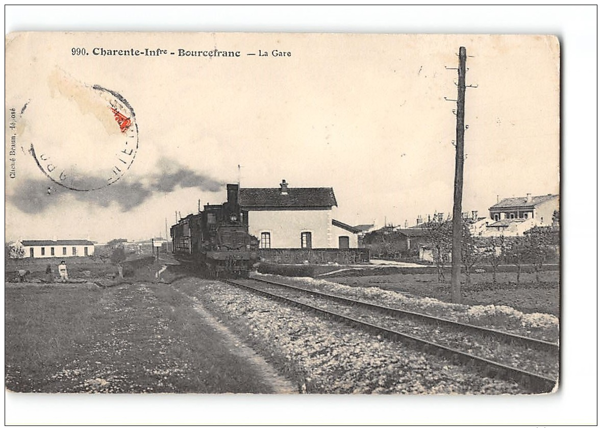 CPA 17 Bourcefranc La Gare Et Le Train - Autres & Non Classés