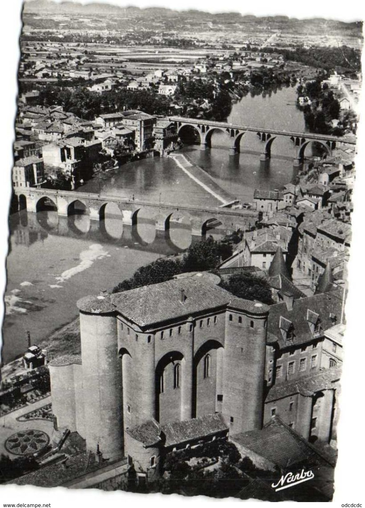 ALBI  Vue Generale Sur Le Tarn Du Haut Du Clocher De La Basilique Recto Verso Ambulant Rodez à Sevrtac Le Chateau Narbo - Albi