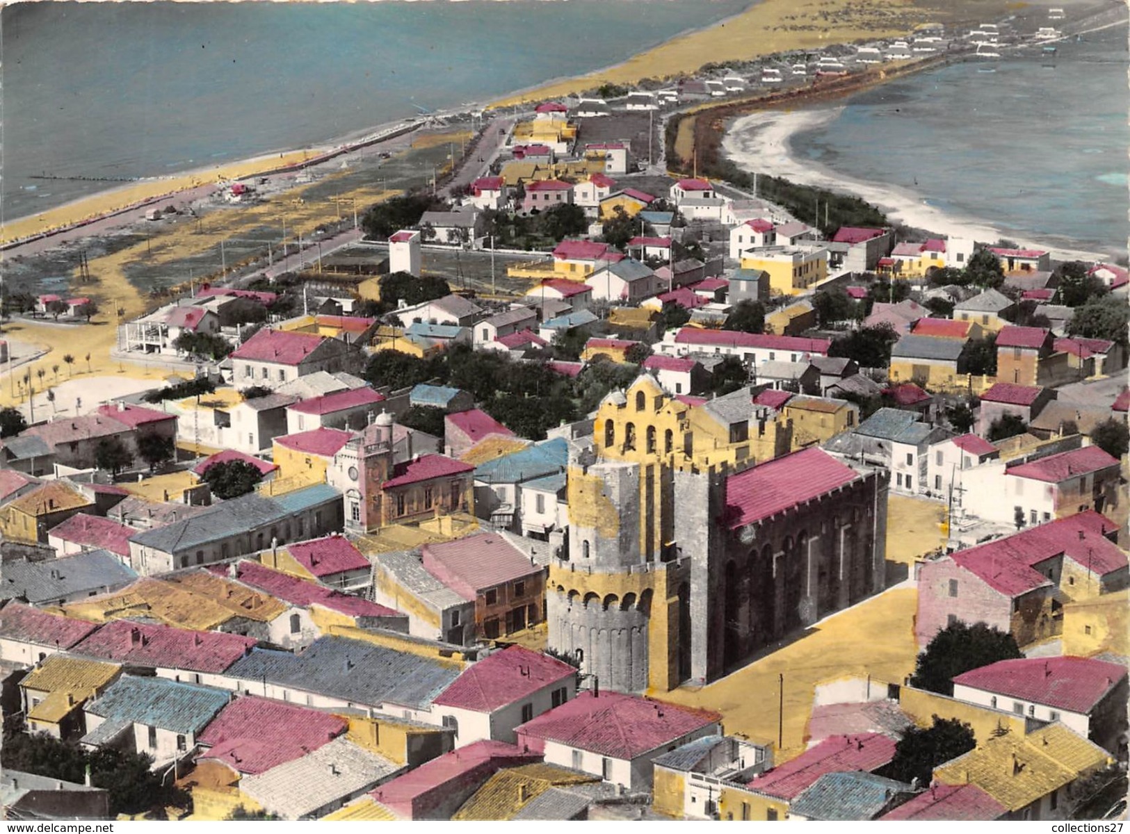 13-SAINTE-MAIE-DE-LA-MER- LA CAMARGUE-  VUE AERIENNE GENERALE - Saintes Maries De La Mer