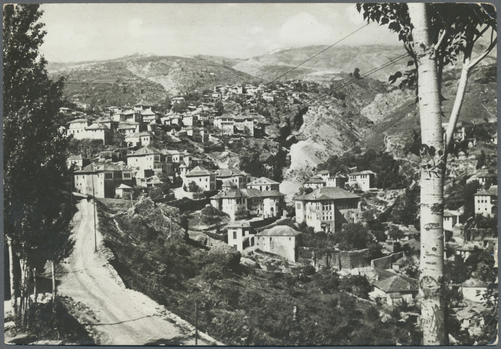 Albanien - Besonderheiten: 1949 (21.9.), Ansichtskarte Als Portofreie KRIEGSGEFANGENENPOST Von Tirane Nach Han - Albanie