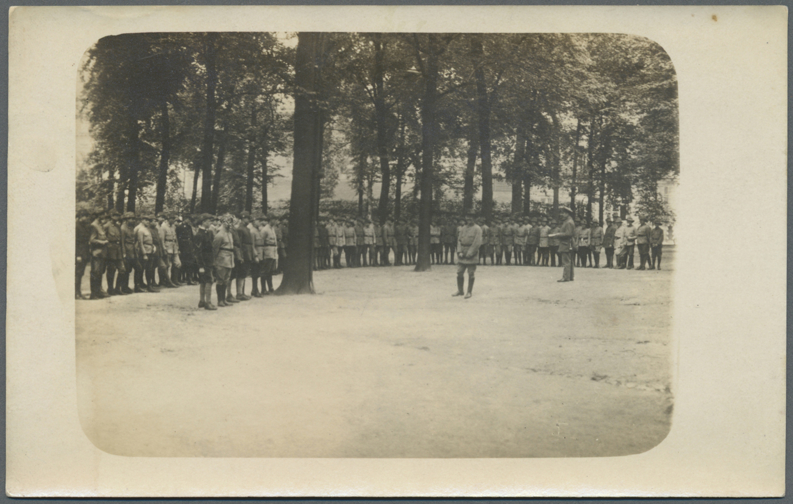 Thematik: Pfadfinder / Boy Scouts: 1916 (ca): Foto AK 1.WK Deutscher Pfadfinder Appell Kommandantur Brüssel  Belgien Ung - Other & Unclassified