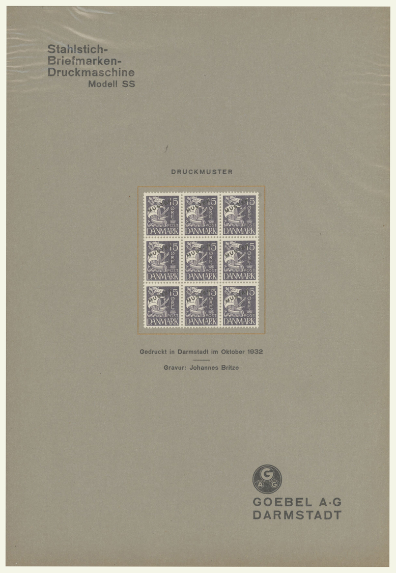 **/* Dänemark - Besonderheiten: 1932/1933, Print For The Postage Stamp 15 Ore Caravel In A Block Of Nine. Differing - Other & Unclassified