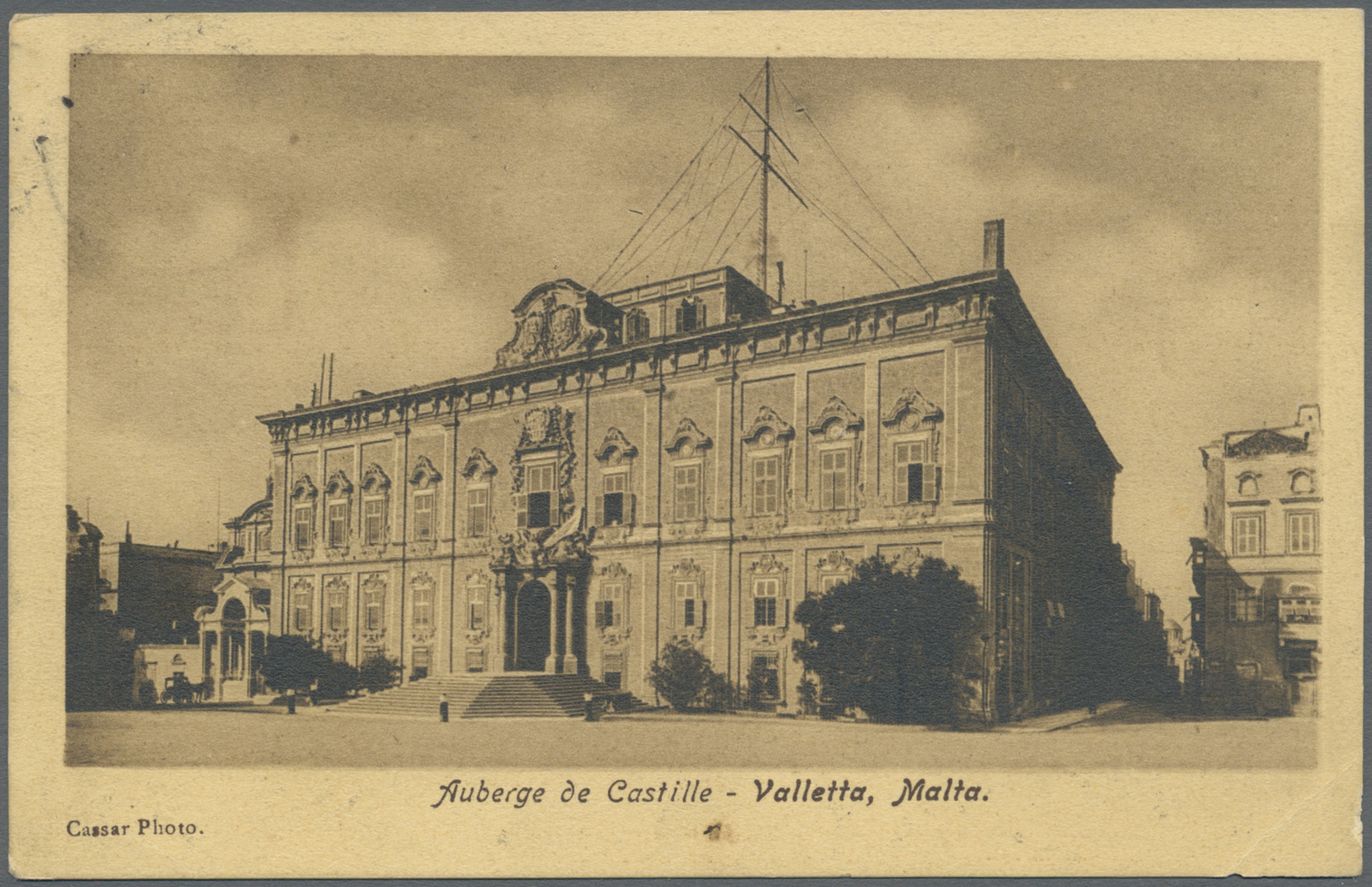 Br Malta: 1908. Picture Post Card Of 'Auberge De Castille, Valletta' Addressed To Tunis, North Africa Bearing Mal - Malte