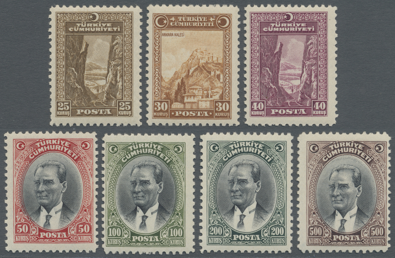 ** Türkei: 1930, Regular Issue Sakarya Canyon And Atatürk 22 Values Mnh Complete. - Lettres & Documents