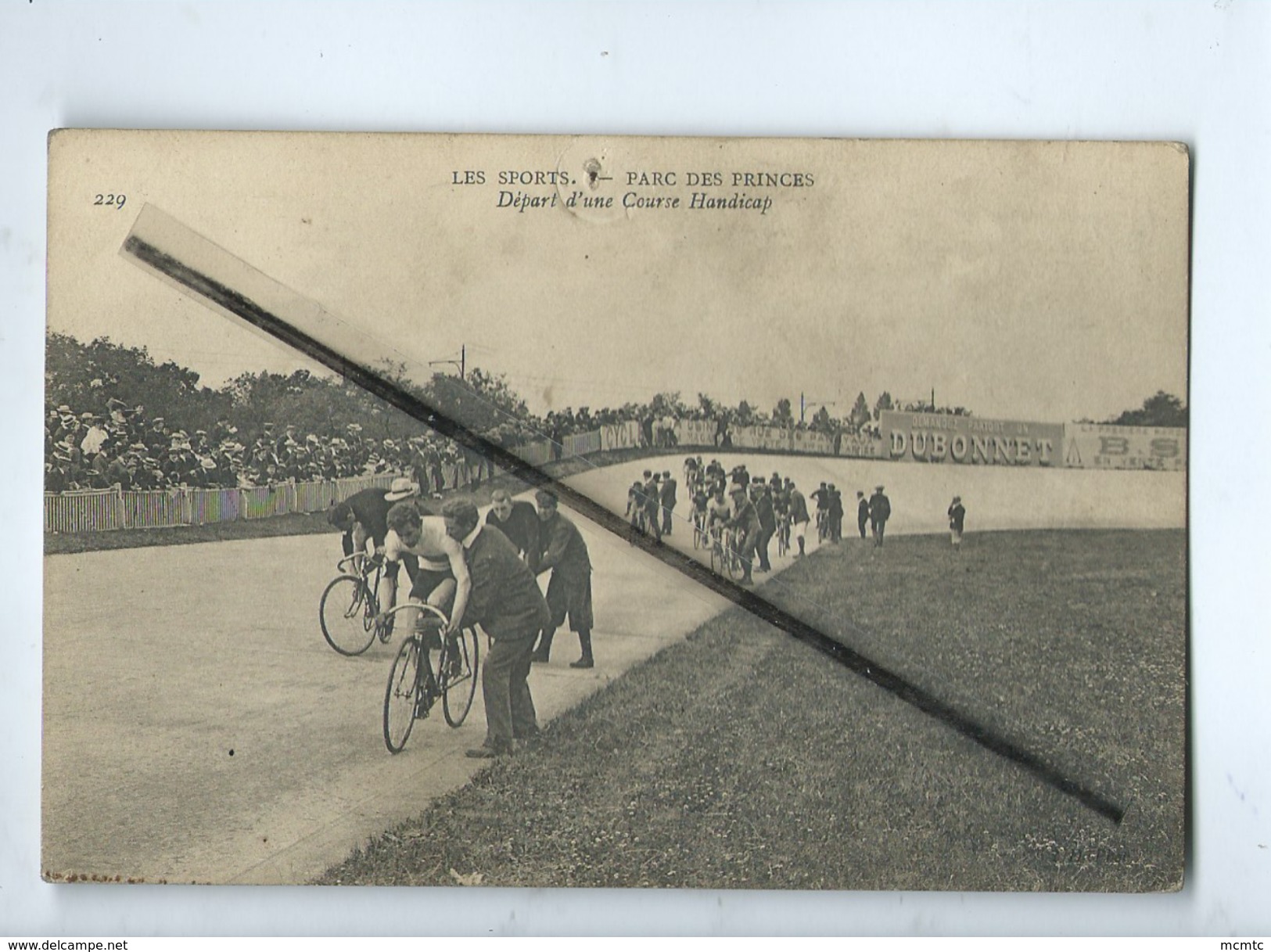 CPA  Abîmée  - Les Sports - Parc Des Princes  - Départ D'une Course Handicap - Cycling