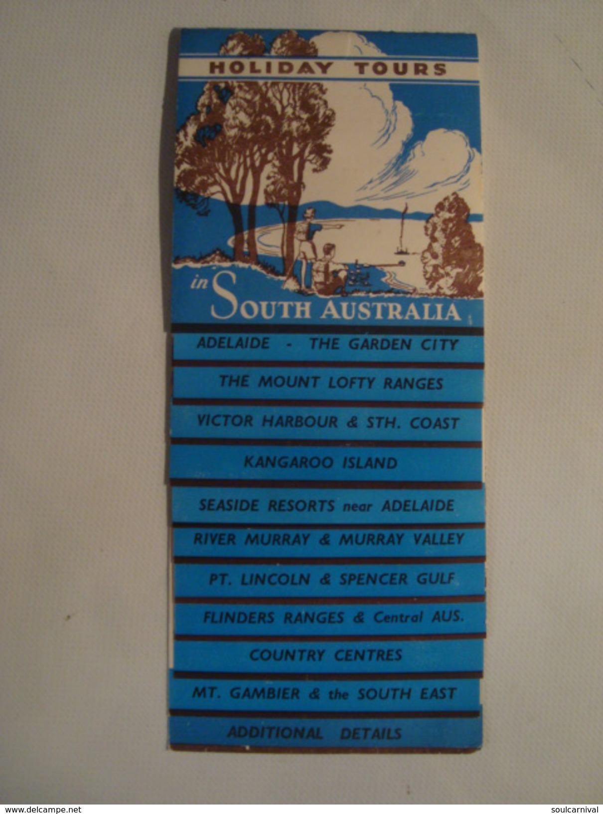 HOLIDAY TOURS IN SOUTH AUSTRALIA - 1949 APROX. 24 PAGES. B/W PHOTOS. - Dépliants Touristiques