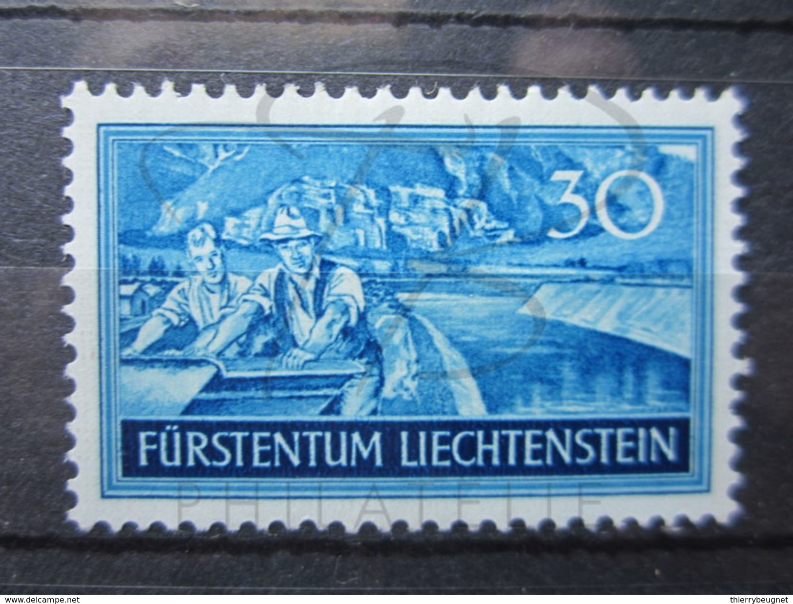 VEND BEAU TIMBRE DU LIECHTENSTEIN N° 139 , XX !!! - Neufs