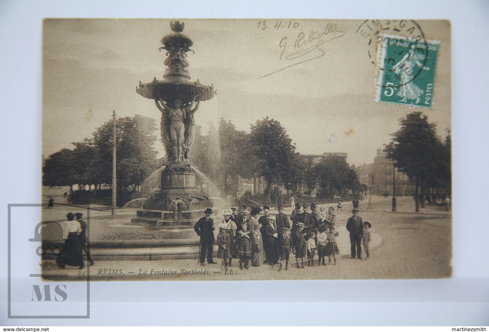 Old Postcard France - Reims - La Fontaine Bartholdi - Animated - Reims