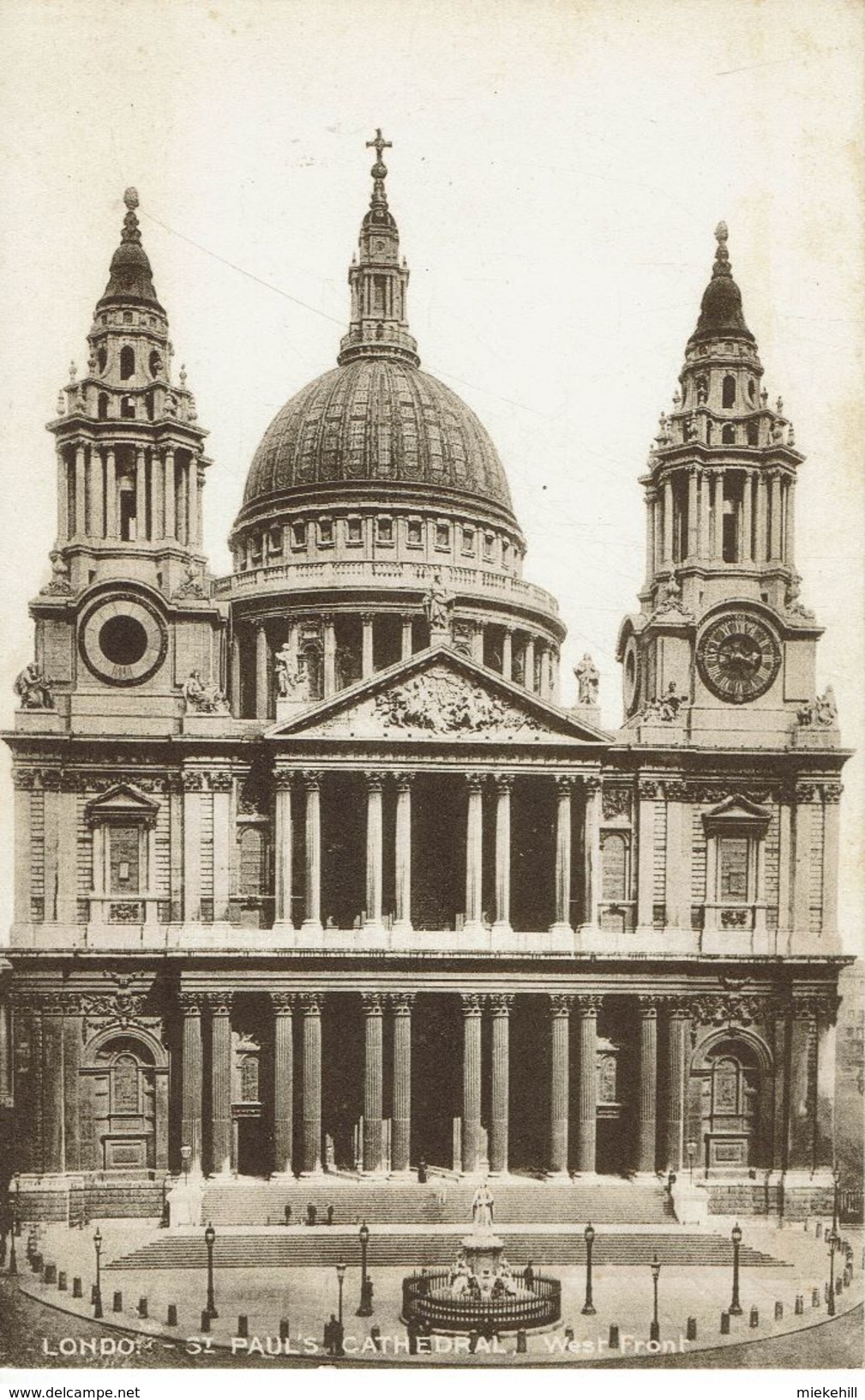 LONDON -St PAUL 'S CATHEDRAL-WEST FRONT - St. Paul's Cathedral