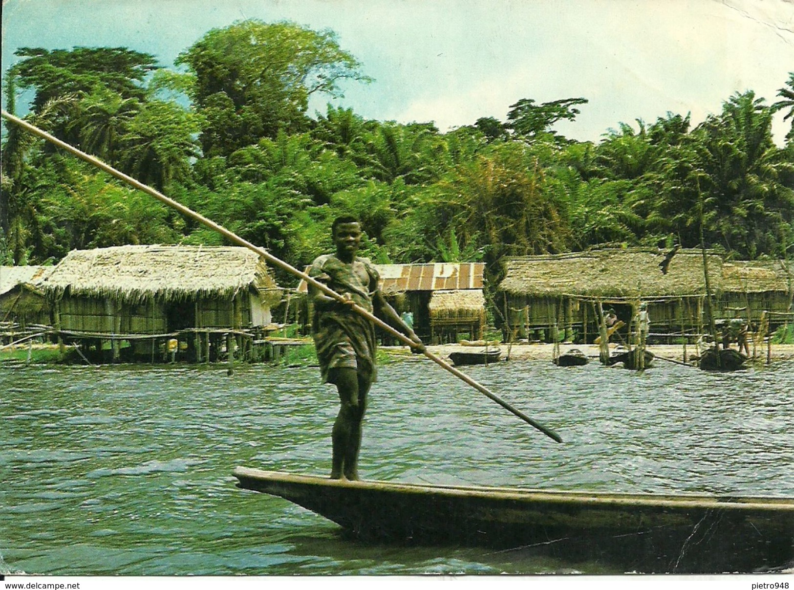 Nigeria, Lagos State, Fishing Village Along Epe Lagoon, Village Des Pecheurs Le Long De La Lagune Etat De Lagos - Nigeria