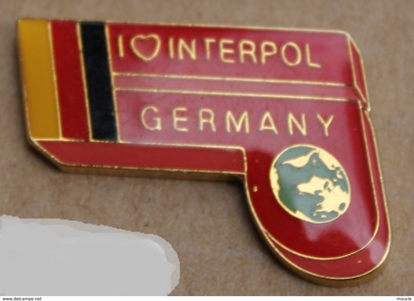 PISTOLET - GUN - I LOVE INTERPOL GERMANY - J'AIME INTERPOL ALLEMAGNE - DRAPEAU - FLAG - MONDE - WORLD-       (10) - Polizei