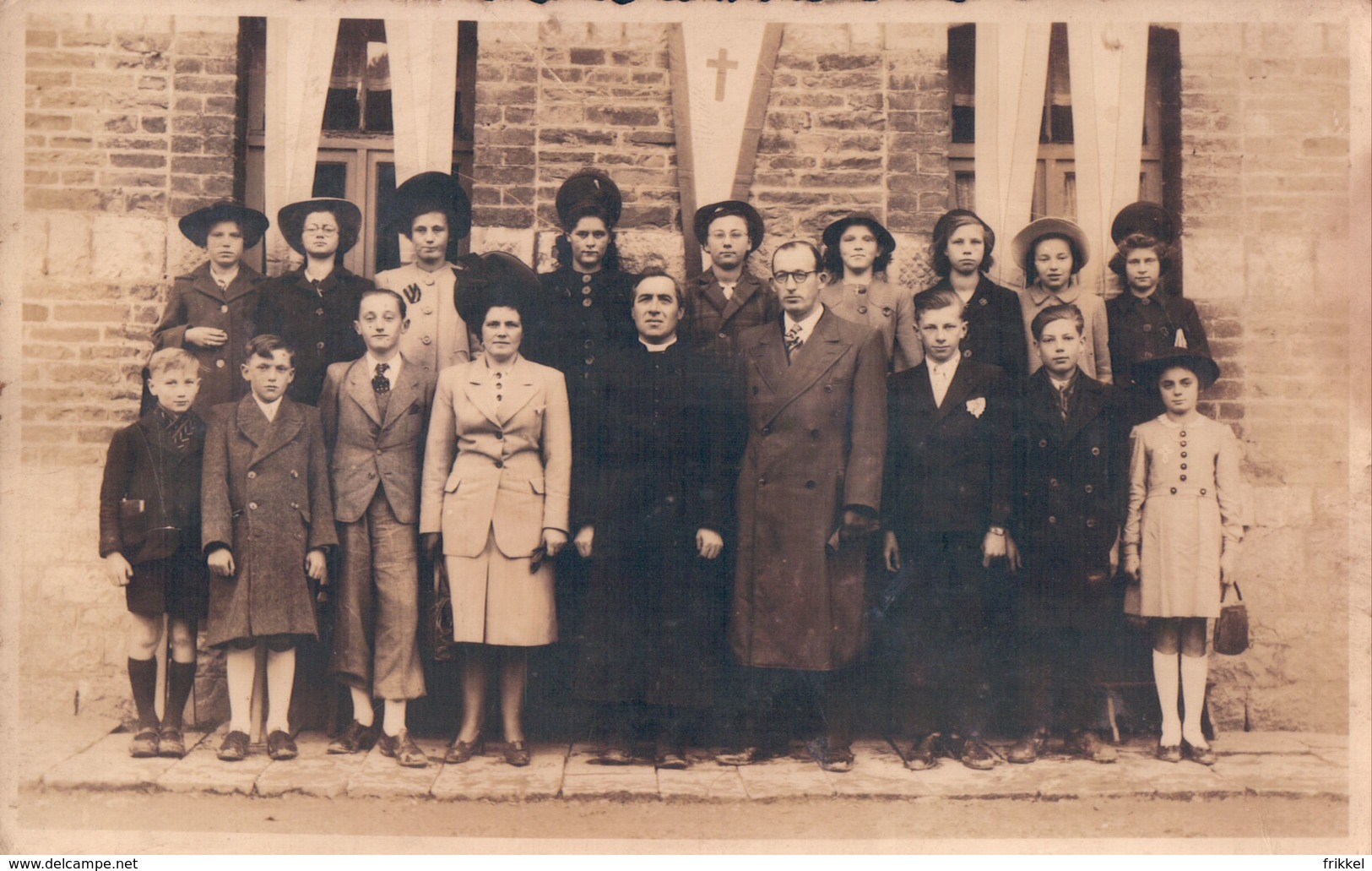 Fotokaart Carte Photo Groep Mensen Met Pastoor (Photo Courioy Awan Aywaille ) - Aywaille